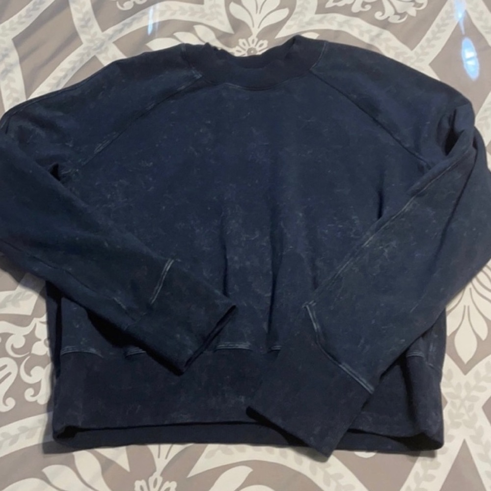 Lululemon Pullover